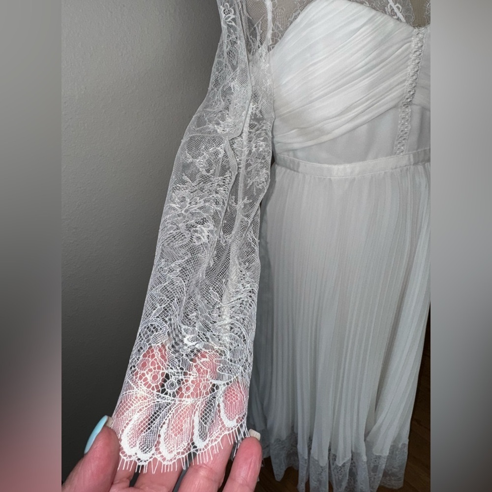 Self Portrait Chiffon Lace Sleeved ivory MIDI dress women’s size 8 - Picture 7 of 13
